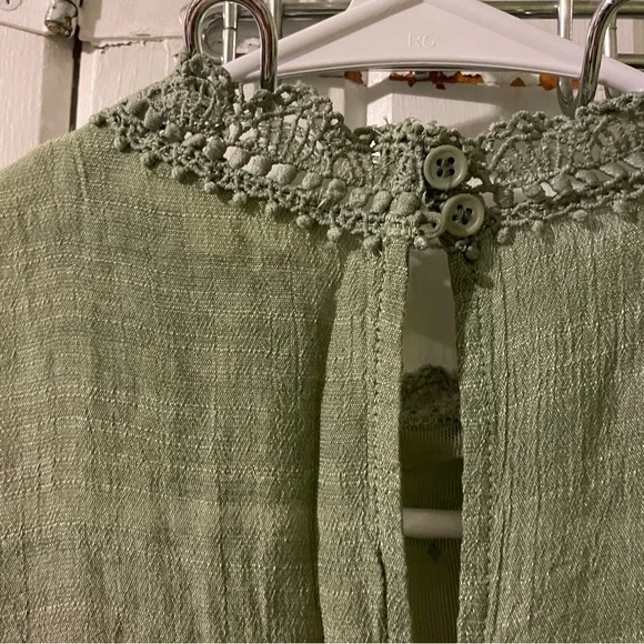 ENTRO embroidered sleeveless blouse-small NWOT - Picture 6 of 9